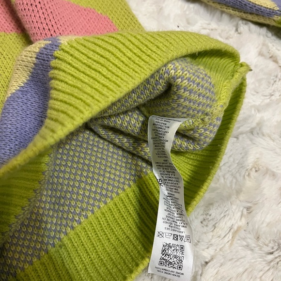 Colorful Patchwork Sweater - Picture 5 of 6